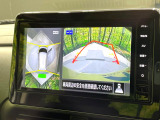 【アラウンドビューモニター】専用のカメラにより、上から見下ろしたような視点で360度クルマの周囲を確認することができます☆死角部分も確認しやすく、狭い場所での切り返しや駐車もスムーズに行えます。