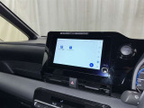 ディスプレイオーディオを装備。スマホとクルマをつなぐことで、これまでのナビに加えて、いろんなサービスが楽しめます。