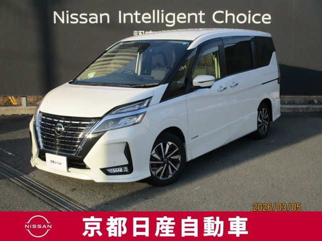 セレナ 2.0 ハイウェイスターV 