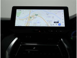 大画面12.3インチの大きく鮮明な地図と高コントラストの美しい映像がご覧いただけます。