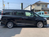 お車で来られる際は松茂吉野線です。電車でこられる際は最寄り駅は板野駅です。駅にはスタッフがお迎えに上がりますので是非見に来てください!
