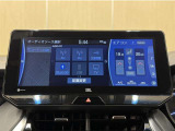 ディスプレイオーディオを装備。スマホと車をつなぐことで、これまでのナビに加えていろんなサービスが楽しめます。