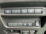 人気の両側電動スライイドドア付き!両手が塞がっていても足でも開けれるハンズフリー機能付きです。