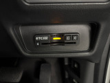 高速道路のご利用時に便利なETC車載器!セットアップを実施してお渡ししますのでお持ちのETCカードを差し込むだけで料金所をスムーズに通過できます!