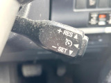 【クルーズコントロール】高速道路もラクラク走行。アクセルを離しても一定速度で走行ができ、長距離運転時の負担を軽減!加速・減速も簡単なスイッチ操作で調整できます。