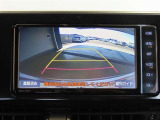 バックガイドモニターで、後方を確認しながら安心して駐車することができます。運転初心者も熟練者も必須の機能ですよ!