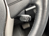【クルーズコントロール】高速道路や自動車専用道路を走行中にドライバーが設定した速度で、アクセルペダルを踏まなくても、一定の車速で走行してくれます!