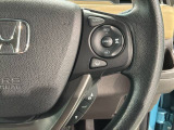 クルーズコントロールを装備しています。高速道路などで一定の速度で走ってくれるので運転が楽ですよ!速度を設定できますので、スピードの出しすぎにも注意できます。