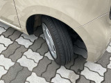 タイヤの溝もございます。