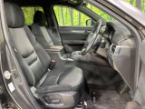 運転席シート廻りは使用感も少なく、良好な状態となっています。丁寧に使われていたことがよくわかりますね。