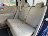 後部座席は広々とした上質空間です!