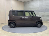 全車1年間の走行距離無制限のロングラン保証付きです。また、さらに安心をお求めの方には1年〜2年の保証延長ができる「ロングラン&alpha;保証」(有償)もお選びいただけます。