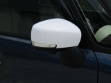 ウインカーミラーは人目に付きやすいので安全性が高まります♪