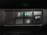 パーキングセンサーを装備しています。全車、弊社専門スタッフによる内外装クリーニングを実施しております。綺麗な状態でご納車いたします。