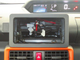 オーディオ取り付けスペースあります。 お好きなナビやオーディオを取り付け出来ます。