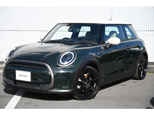 ミニ クーパー レゾリュート エディション DCT 