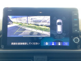 バックモニター付きで、車庫入れやバック時の後方確認をサポート。