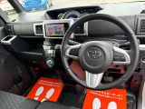 軽自動車は何よりその手軽さが魅力ですね。狭い道でもラクラクです。税金など維持費も抑えられるし、セカンドカーとしてもオススメのくるまです。