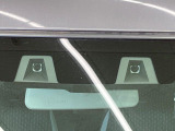 【スズキ セーフティサポート】走行中に前方の車両等を認識し、衝突しそうな時は警報とブレーキで衝突回避と被害軽減をアシスト。より安全にドライブをお楽しみいただけます。