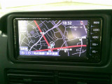 純正SDナビ付いております!お出掛けの際にあると嬉しい装備ですよね♪