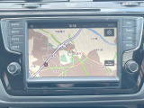 ●VW純正ナビ:一体感のあるナビは、高級感ある車内を演出してくれます。Bluetooth再生などオーディオ機能も充実しておりますので、運転もより楽しめます♪