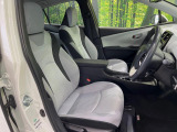 運転席シート廻りは使用感も少なく、良好な状態となっています。前オーナー様が丁寧に使っていたことがよくわかりますね。