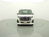 こちらの車両は、ご購入後も継続して安心メンテナンスを提供させていただく為、岐阜県内のお客様への販売・登録に限らせていただきます。