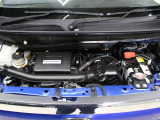【エンジンルーム】Hondaならではの走り、i-VTECエンジン!街中や坂道での加速や高速道路での力強さが特徴です♪