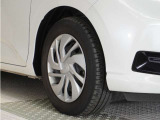 認定中古車では、厳しいHonda認定基準をクリアした厳選されたHonda認定中古車のみ、取り扱っております。「ご購入前の安心」「納車後の信頼」を車両と一緒に提供しております。