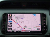 お出かけ際に役に立つ、純正メモリーナビ付き。フルセグTV・DVD再生・Bluethooth・アラウンドビューモニター等、機能も充実しています。