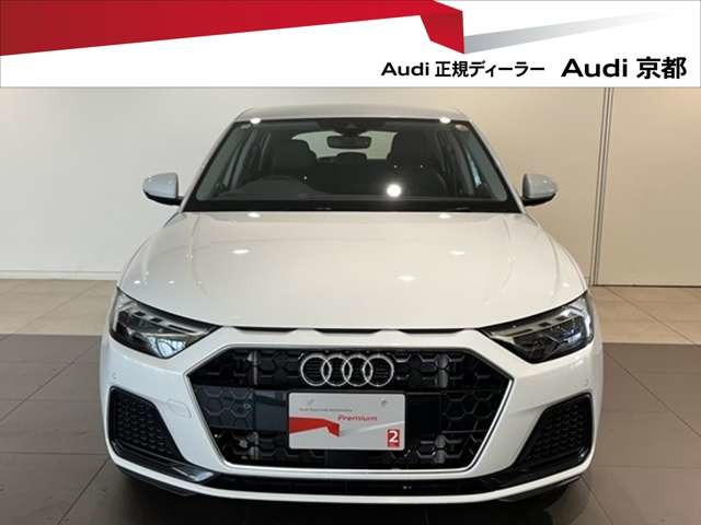A1スポーツバック 25 TFSI アドバンスド 
