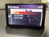 Apple Carplay・Android Auto対応!マツダ コネクト(コマンダーコントロール)でスマートフォンを操作して、通話、音楽を聴いたり、マップで目的地を調べることができます。