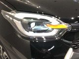★LEDヘッドライト★LEDは明るく遠くまで照らす光量で夜間走行の視認性を高めます。長寿命で省電力!見た目もスタイリッシュです。