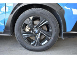 純正17インチアルミホイル/タイヤサイズは225/60R17です