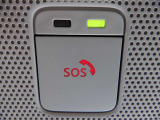 【SOSコール】急病時や危険を感じた時には、SOSコールスイッチを押してください。万が一の事故発生時には、エアバッグ展開と連動し自動通報されます。