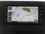 ★メモリーナビはタッチパネル式で簡単操作。TVもフルセグですので映像もとっても綺麗です。お好きな音楽を聞きながらドライブをお楽しみ下さい。