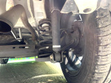 お車を安心してお乗りいただく為には、足回りの定期点検が欠かせません。サービスサポート(有償保証)では無料点検もご提供しており、安心のカーライフをお過ごしいただけるサポート体制が整っています。