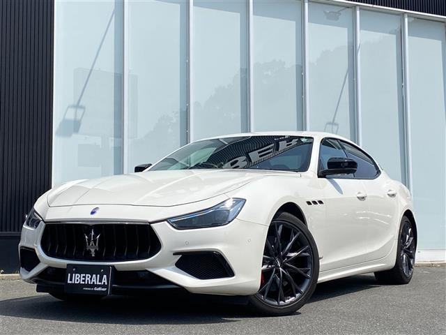 ギブリS グランスポーツ本革シート 修復歴無し