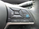 プロパイロット、高速道路でのドライバーの負担を軽減し、アクセル、ブレーキ、ハンドルの操作をクルマがアシスト。長距離移動のドライバーの疲労が軽減されます。快適な高速ドライブが楽しめます。