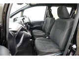 荷物をたっぷり載せて広々ドライビング♪夏でも冬でも、アウトドアやショッピングを思い切り楽しみましょう!