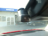 もしもの時に付いていて嬉しい日産純正の前方ドライブレコーダー♪