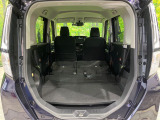 普段のお買い物や通勤、送迎等に十分な荷室スペースを確保しております。セカンドシートを倒すと、大きな荷物の積載も可能です♪