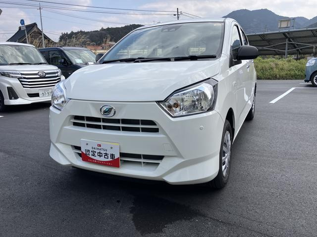 ダイハツ ミライース 