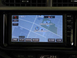 純正メモリーナビになります。