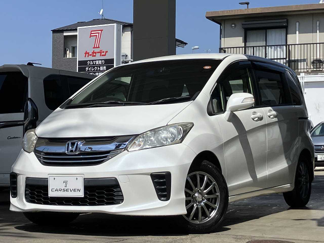 フリード 1.5 G プレミアムエディション 