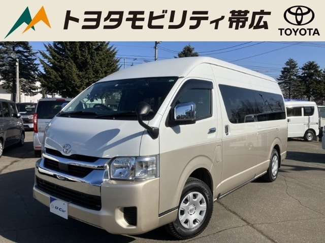 ハイエース 2.7 グランドキャビン 4WD 