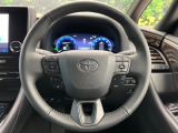 【純正革巻きステアリング】上質な革を使用することで、手にしっかり馴染みとても運転しやすいハンドルです♪