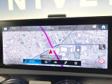 ●純正ナビ:一体感のあるナビは、高級感ある車内を演出してくれます。オーディオ機能も充実しておりますので、運転もより楽しめます♪