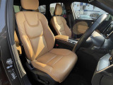 XC60 T5 AWD モメンタム 4WD 4WD 本革シート