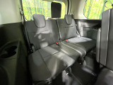 3列目シートはもちろん状態良好☆大人でもゆったりと座って頂けますので、大人数でのお出かけもラクラクです♪ご家族で、気の知れた仲間で、ドライブに行くのが楽しみですね♪